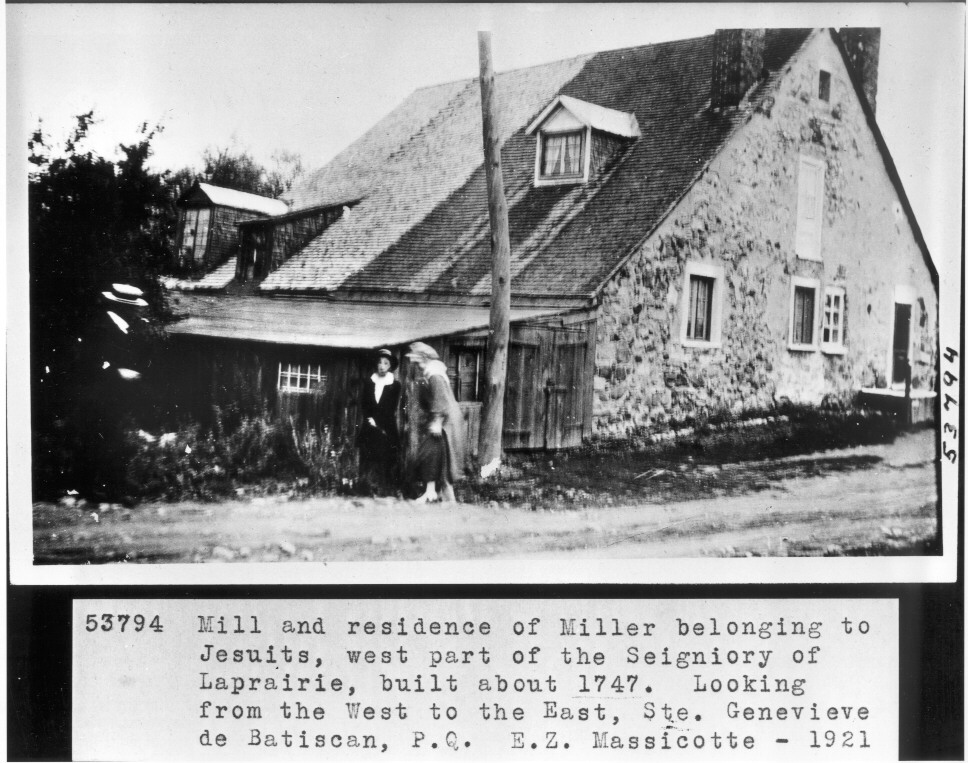 Moulin des Jésuites construit vers 1747.- 1921