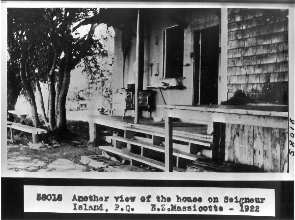 La seule maison du Seigneur sur l''île.- 1922
